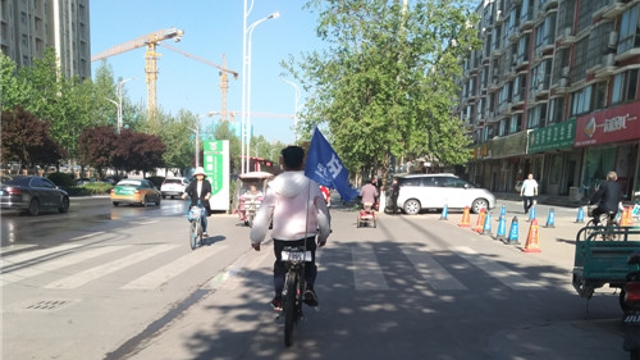 這樣騎車危險